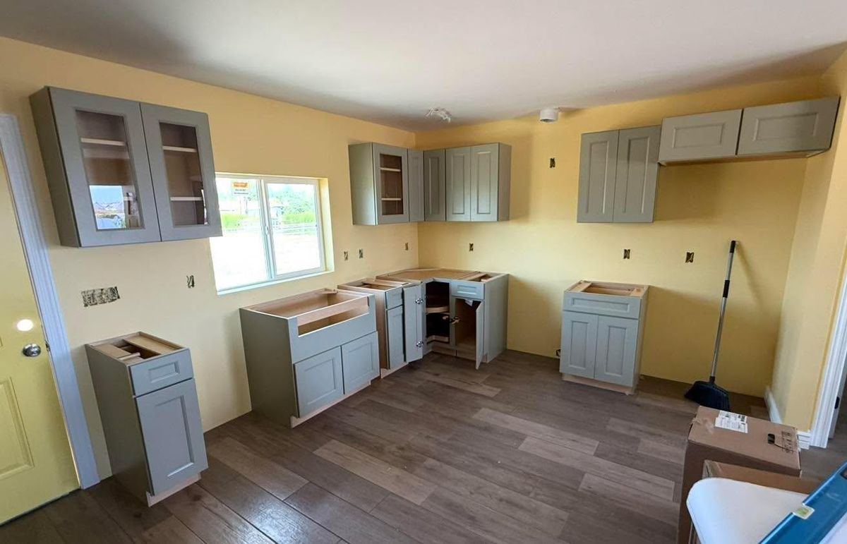 Kitchen and Cabinet Refinishing for Ruiz Painting & Remodeling in Phoenix, AZ