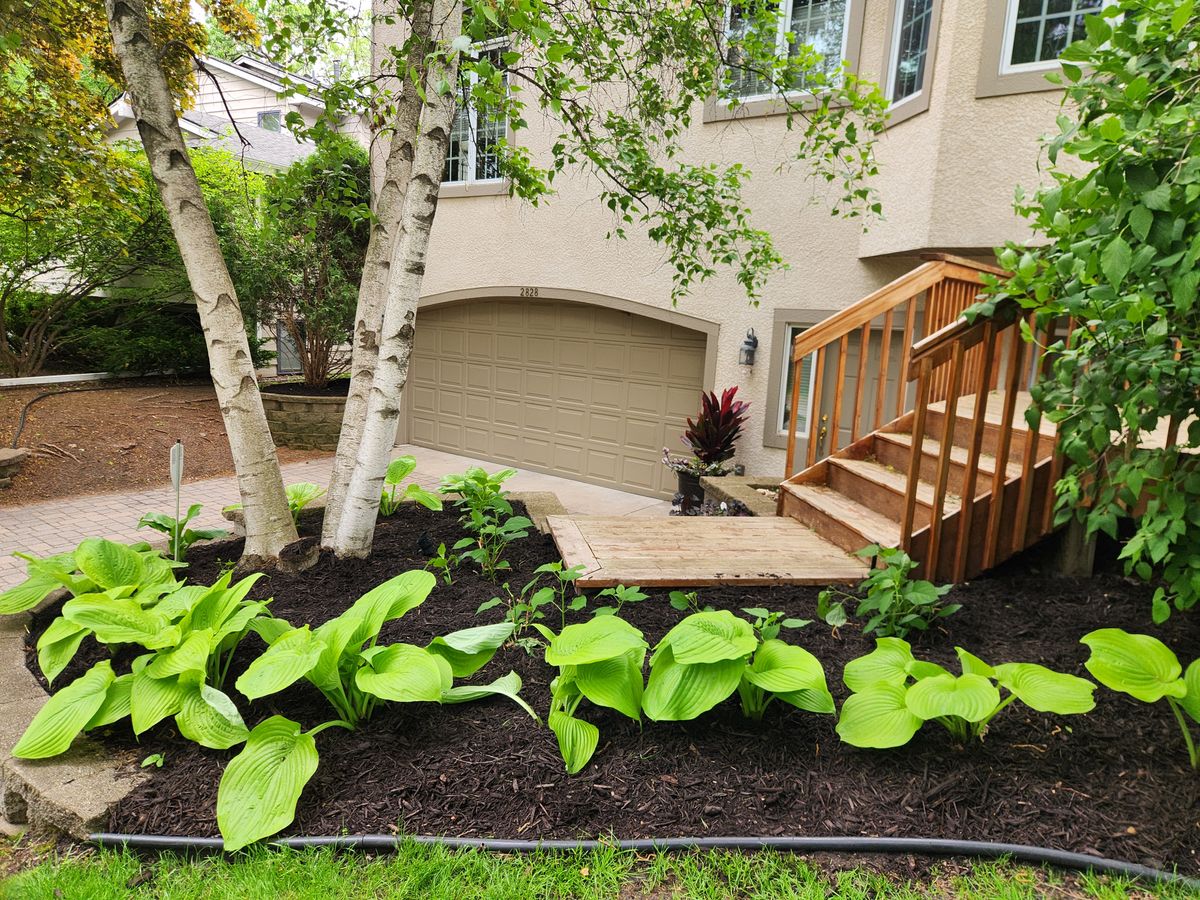 Mulch Installation for K & I Lawn Care Service  in Eden Prarie, MN