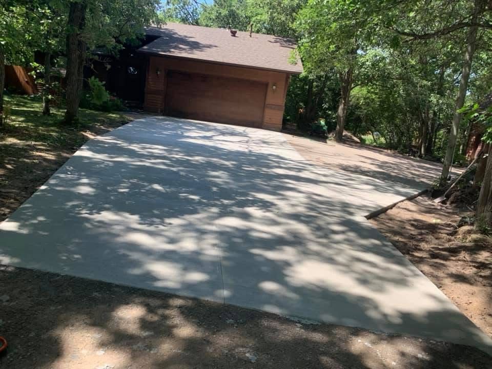 Concrete Driveway & Aprons for Outdoor Dynamics LLC in Sherburne County, MN