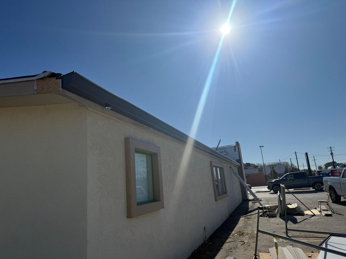 Roofing Installation for Diamond Ridge Roofing in Pleasanton, TX