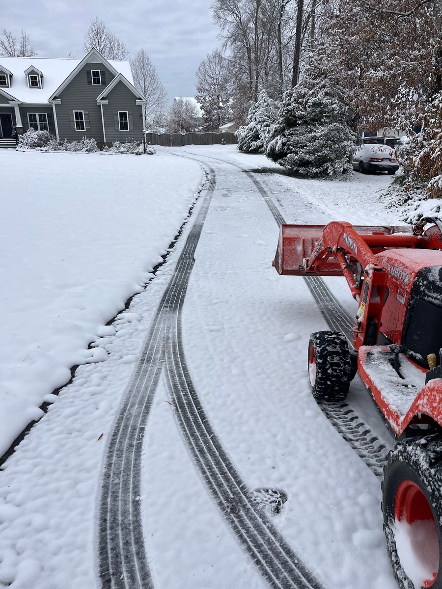 Snow removal for Atlas Home Services in Mechanicsville, VA