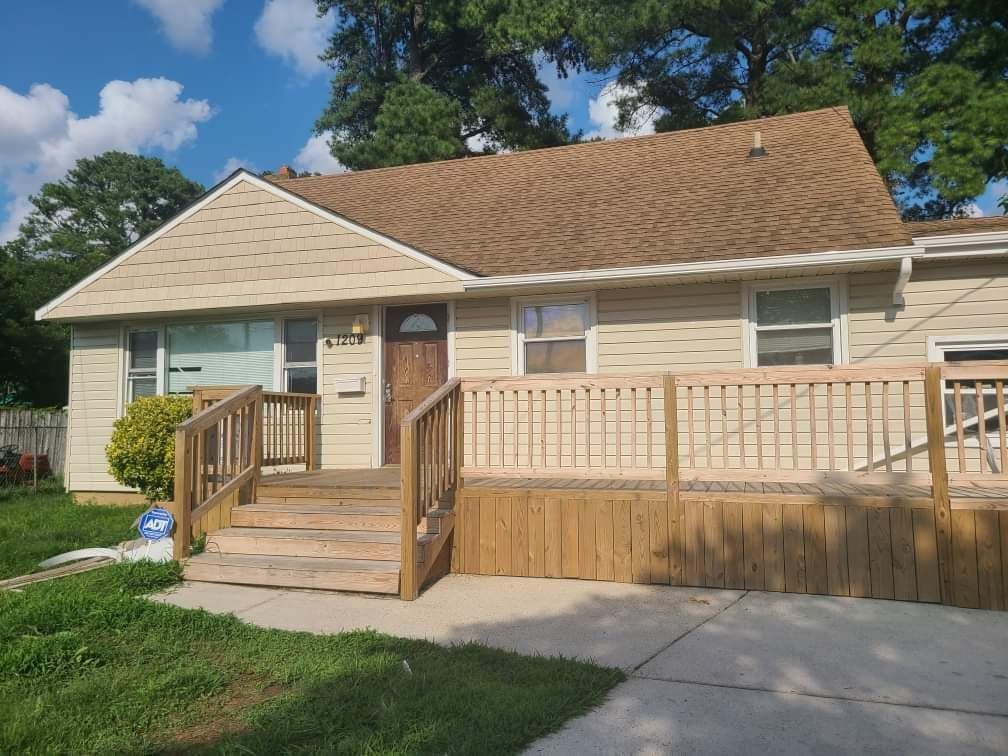 Fencing / Decking for Alpine Acquisitions in Virginia Beach, VA