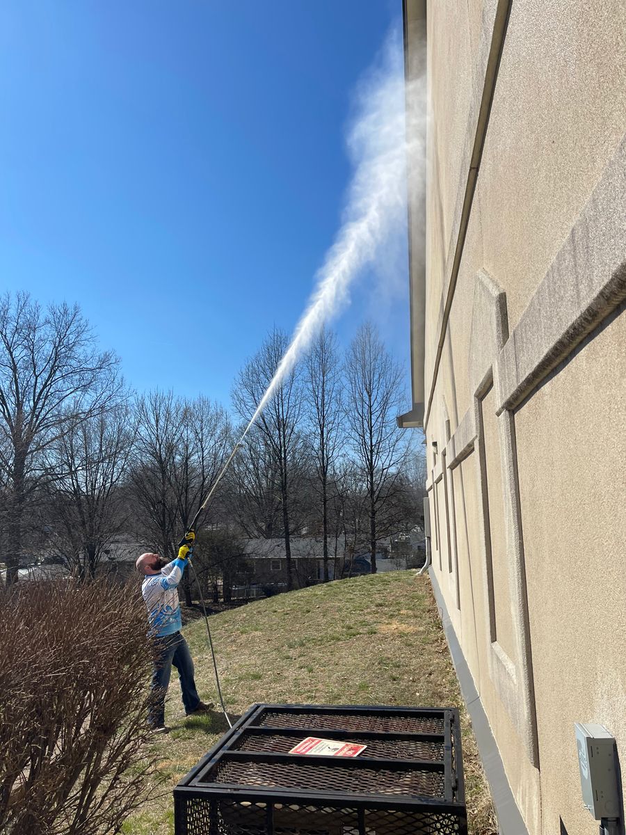 House Washing for See2it Clean in St Louis, MO