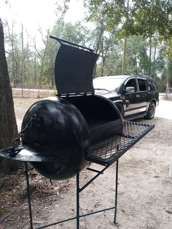 Custom Welding for Frazier's Welding & Repair LLC in Chiefland, FL