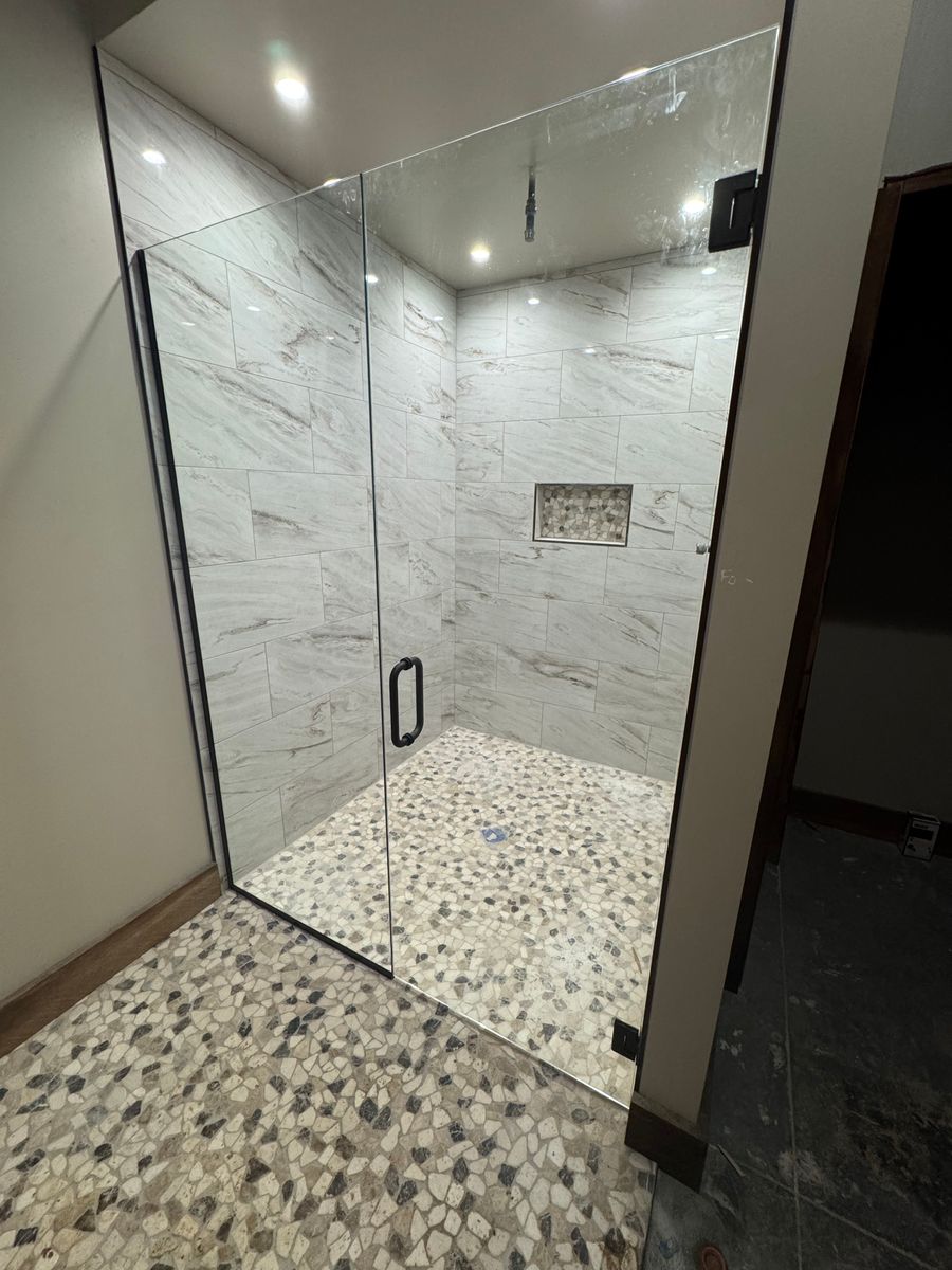 Frameless Shower Setup for Topline Glassworks in Kansas City, MO