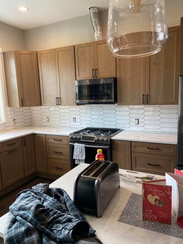 Kitchen Backsplash Tiling for Love's Custom Tile in Sequim, WA