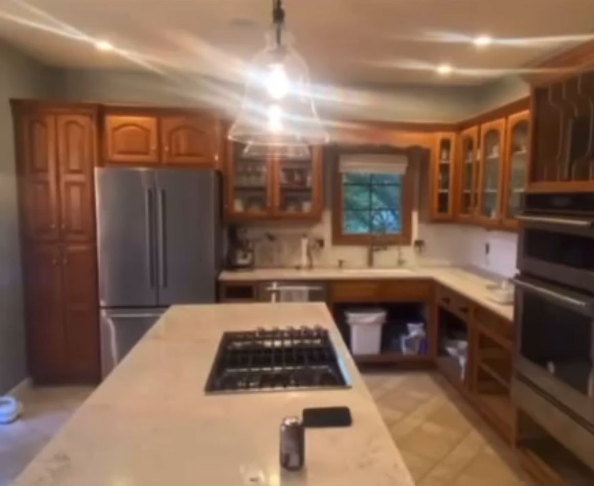 Kitchen and Cabinet Refinishing for Conley Brothers Painting LLC  in Mishawaka, IN