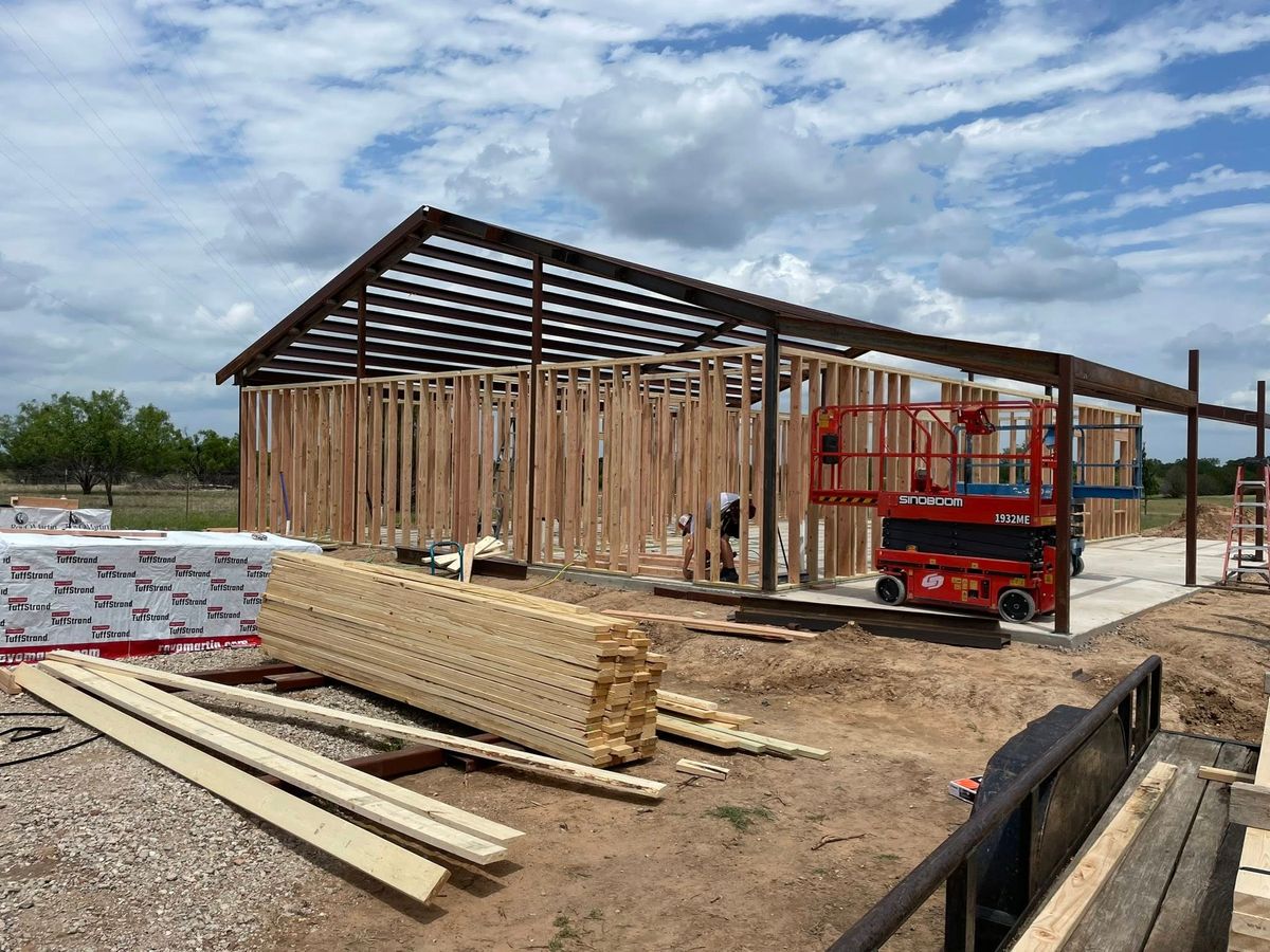 Framing for Willy Lewallen And Sons in Mineral Wells, TX