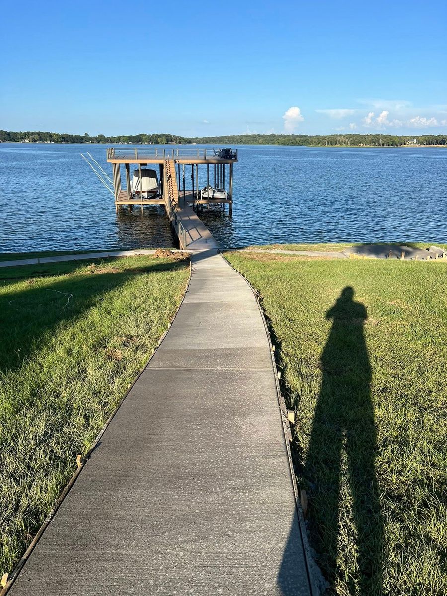 Concrete Slab Construction for Javonnies Concrete Services LLC in Gun Barrel City, TX