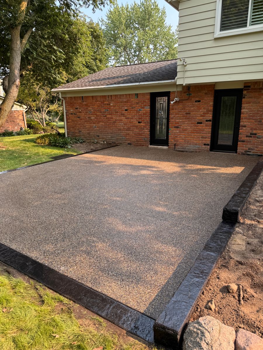 Exposed Aggregate for Crown Cement in Garden City, MI