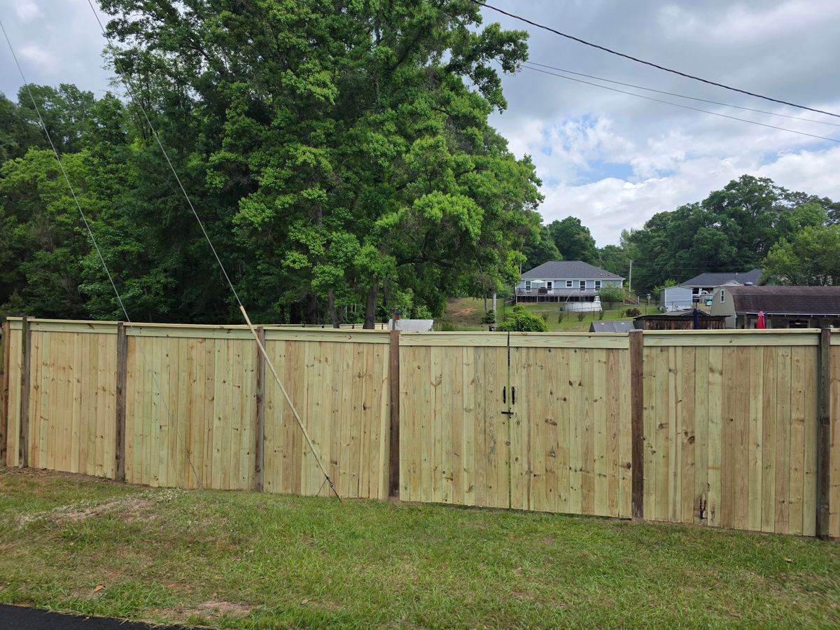 Fence Installation for Pine Belt Fence in Hattiesburg, MS