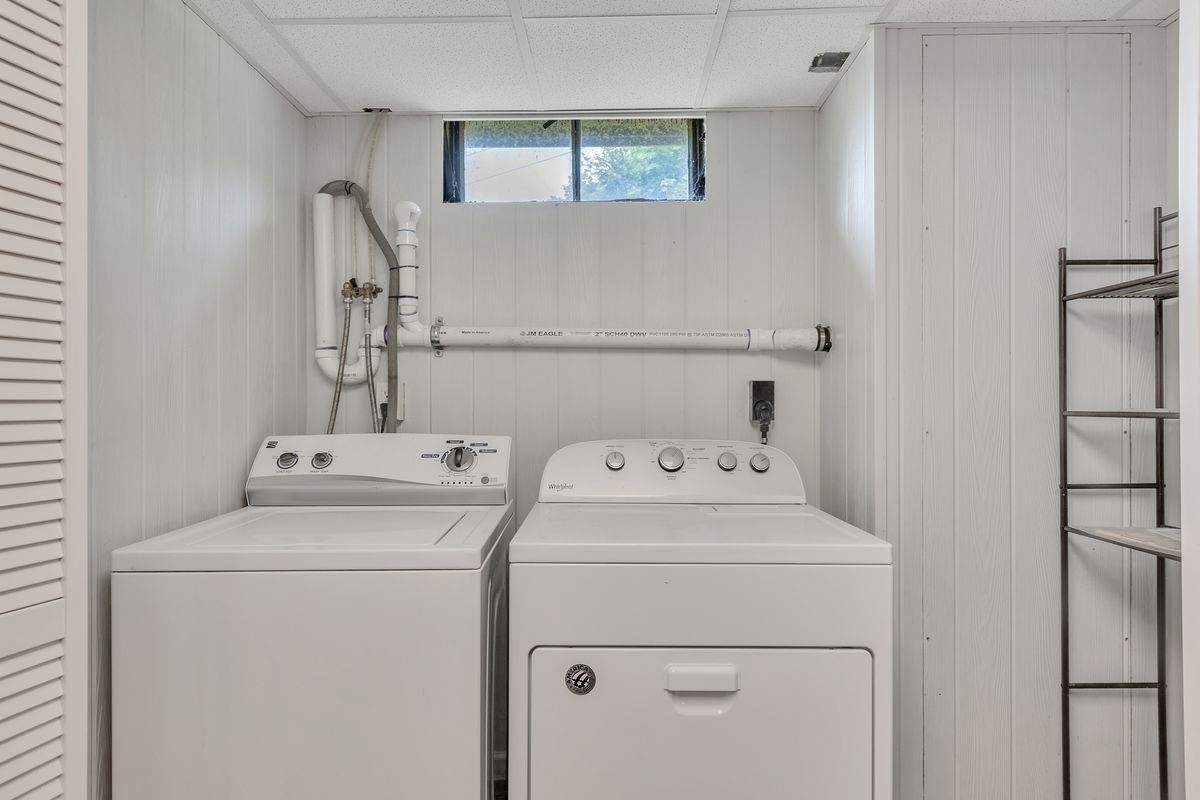 For Sale: 17 S Grove, Vernon, CT 06066 for Nelson Foss - Realtor in South Windsor, CT