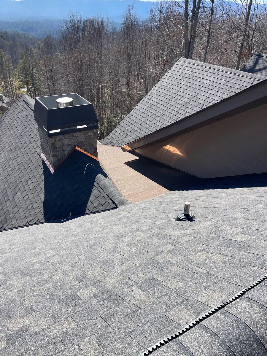 Chimney Replacement for RJ Roofing in Brevard, NC