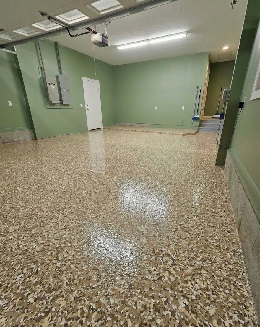 Garage Floor Coatings for VantaCoat Surfaces in Grand Prairie, TX