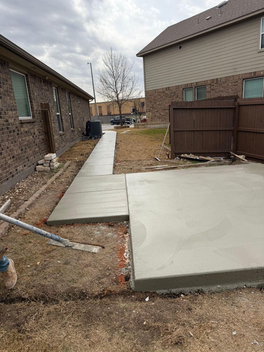 Driveways for Delarosa Masonry in San Antonio, TX
