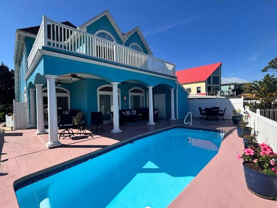 Pool Decks for Ferrell’s Professional Painting & Home Services LLC in Panama City Beach, FL