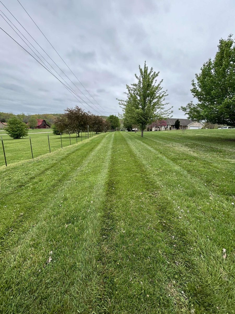 Mowing for East Premier Lawn Care in Kingston, TN
