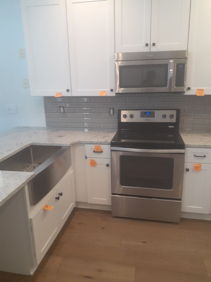 Kitchen Counter Installation for Precision Enterprise Construction LLC in Loganville, GA