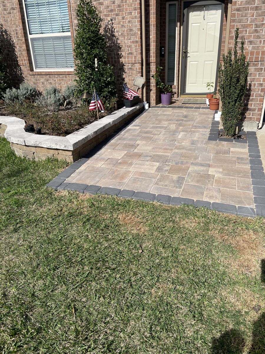 Hardscaping for Atlas Land Design in Creekside Park, TX