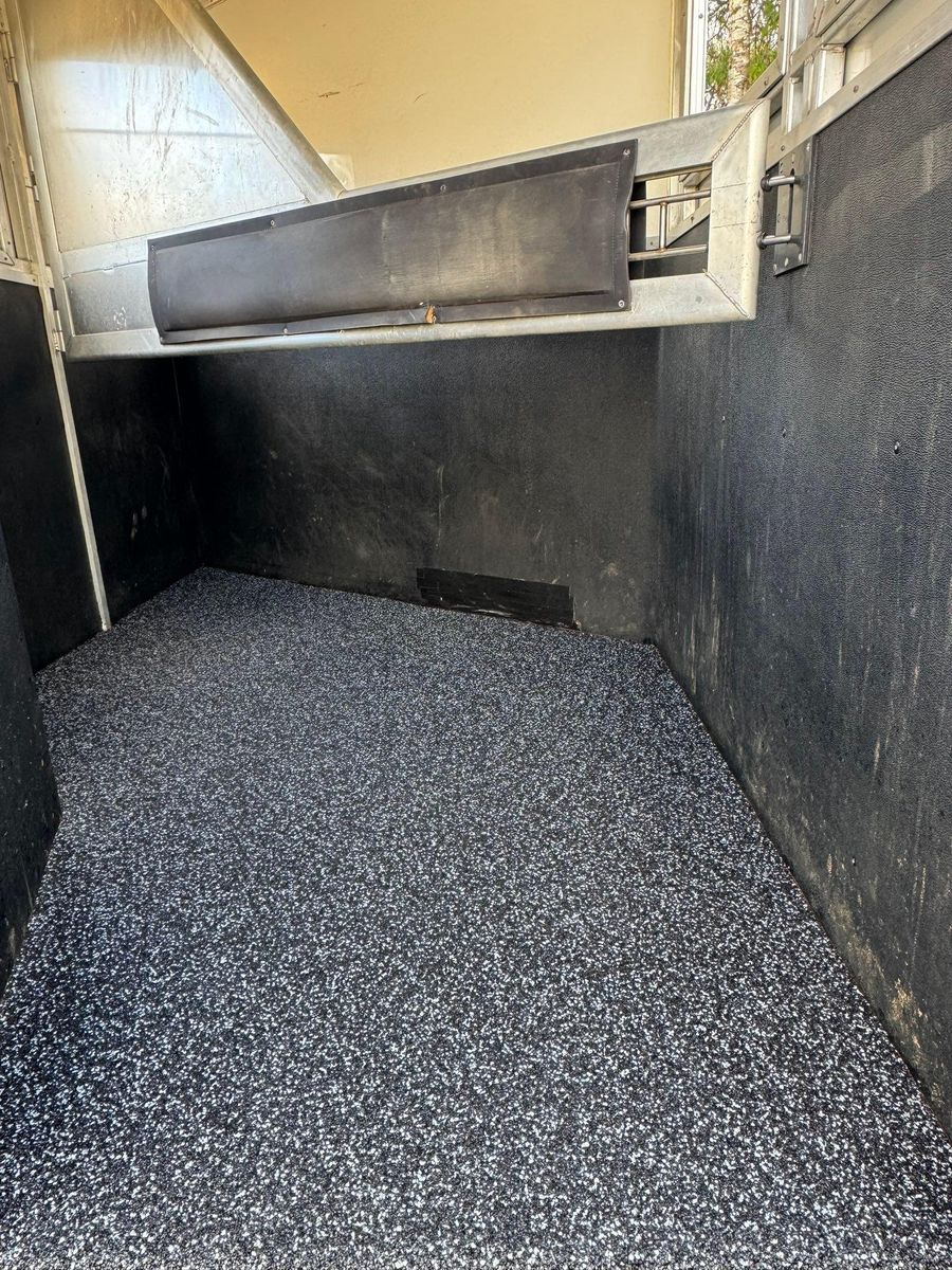 Floors and side wall mats for trailers for Shelton Trailer Flooring  in Ocala, FL