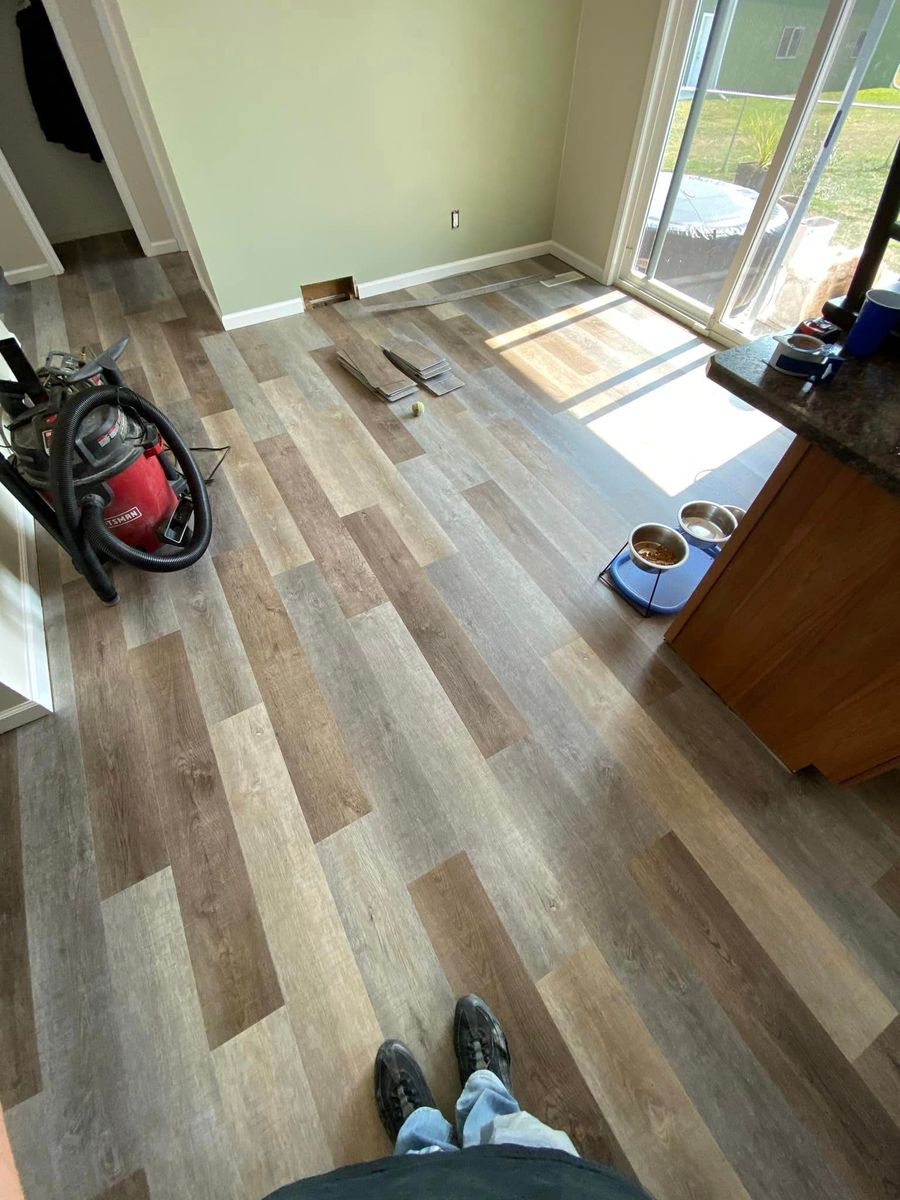 Glue Down Flooring (LVT) for Reyna’s Flooring & Trim Carpentry  in Allen PArk, MI