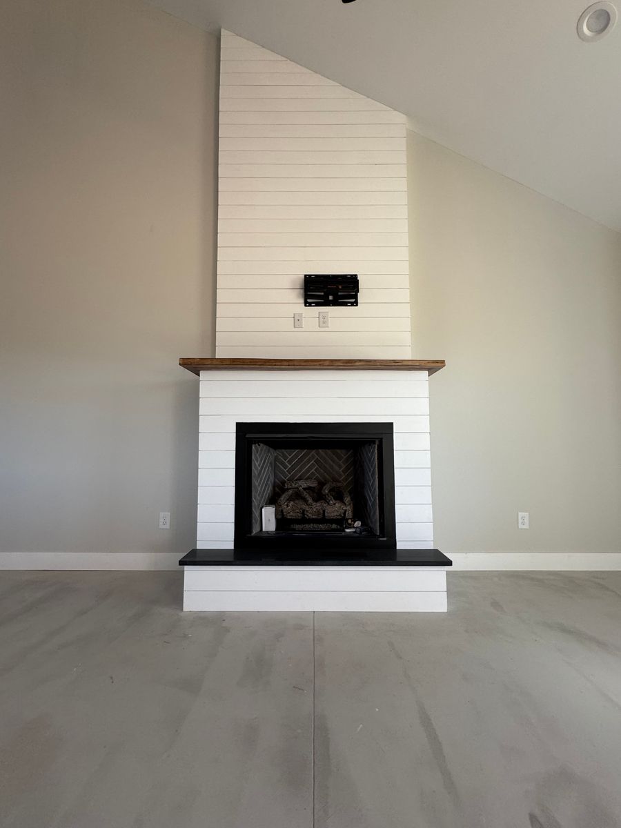 Custom Homes for Ridgeline Construction in Hiddenite, NC