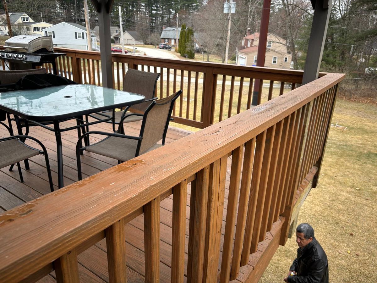 Painting And Staining for New Era Construction & Services LLC in Manchester, NH