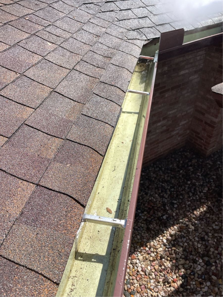 Gutter Cleaning for Power Pressure Wash in Houston, TX