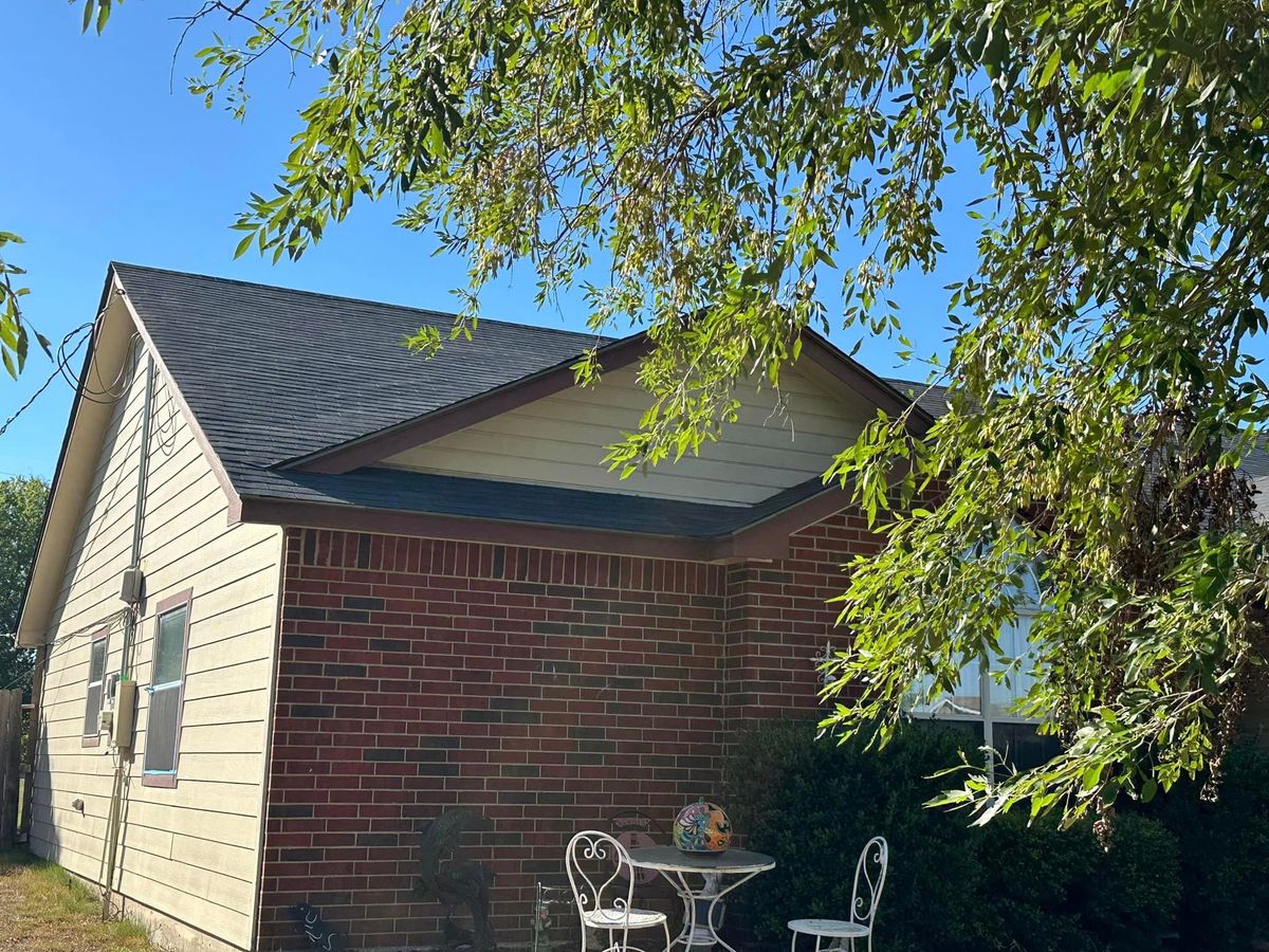 Roofing for R E Tanner Home Improvement in Buckholts, TX
