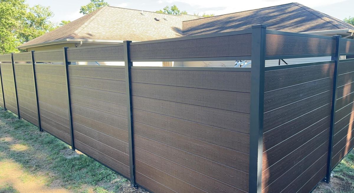 Composite Fences for Illinois Fence & outdoor co. in Kewanee, Illinois
