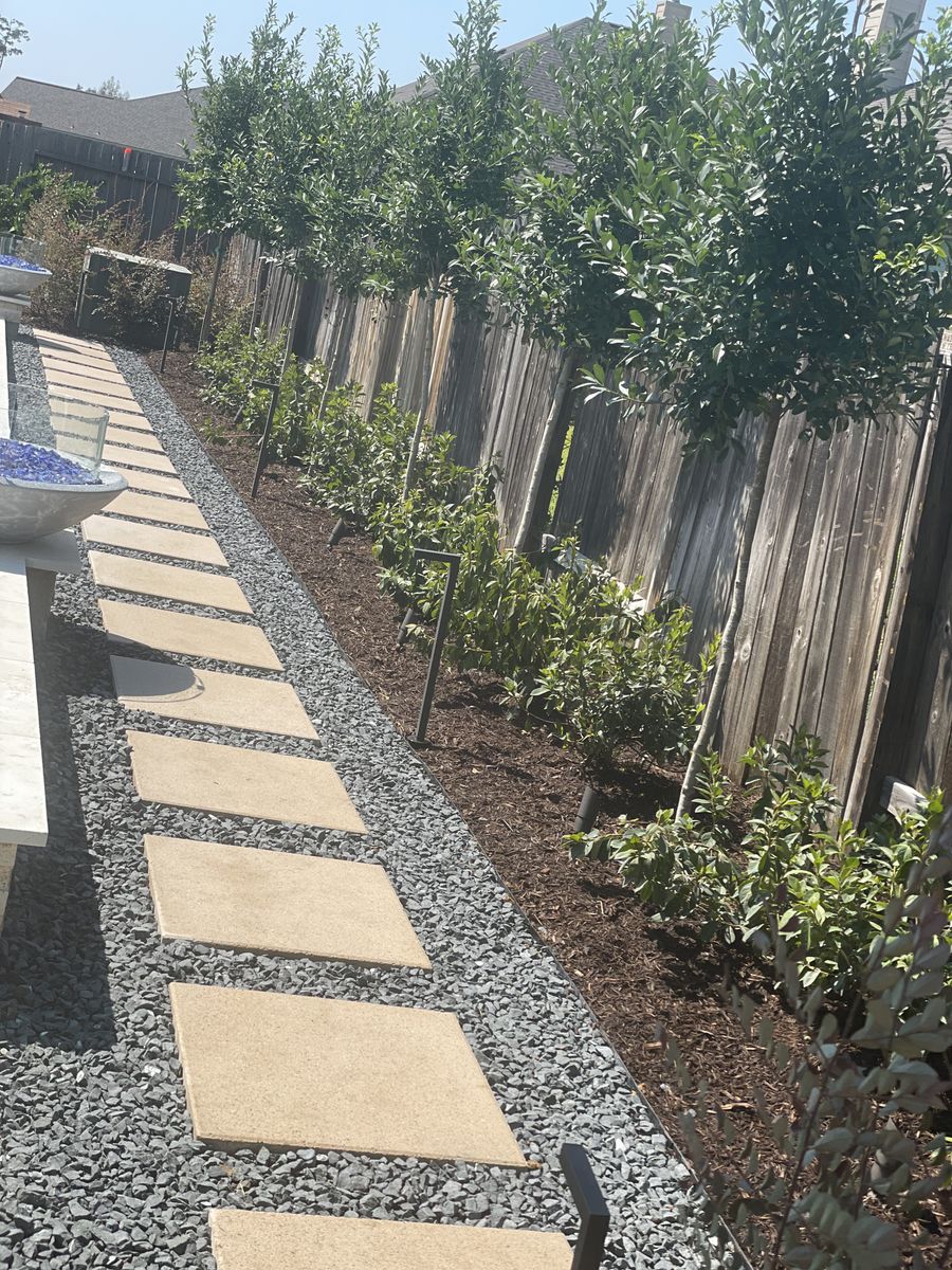 Hardscaping for Atlas Land Design in Creekside Park, TX