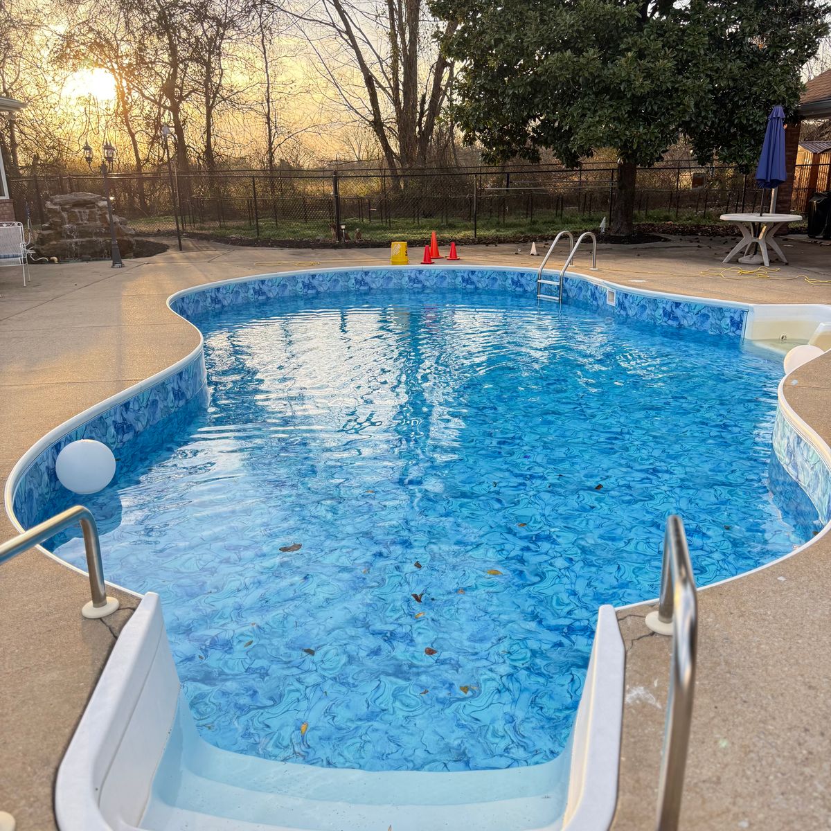 Vinyl Pools for Henry's Construction in Nashville, TN