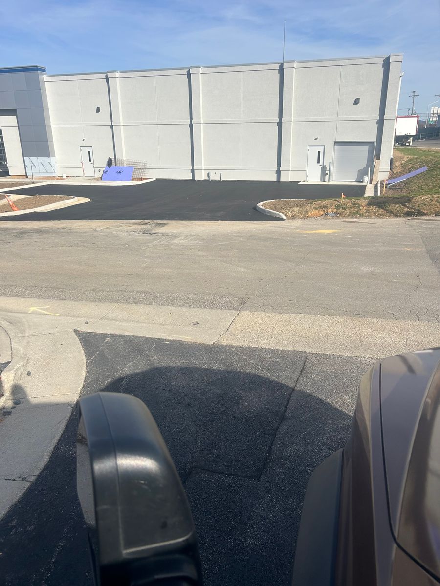 Sealcoating for James R Carter Paving in Roanoke, VA