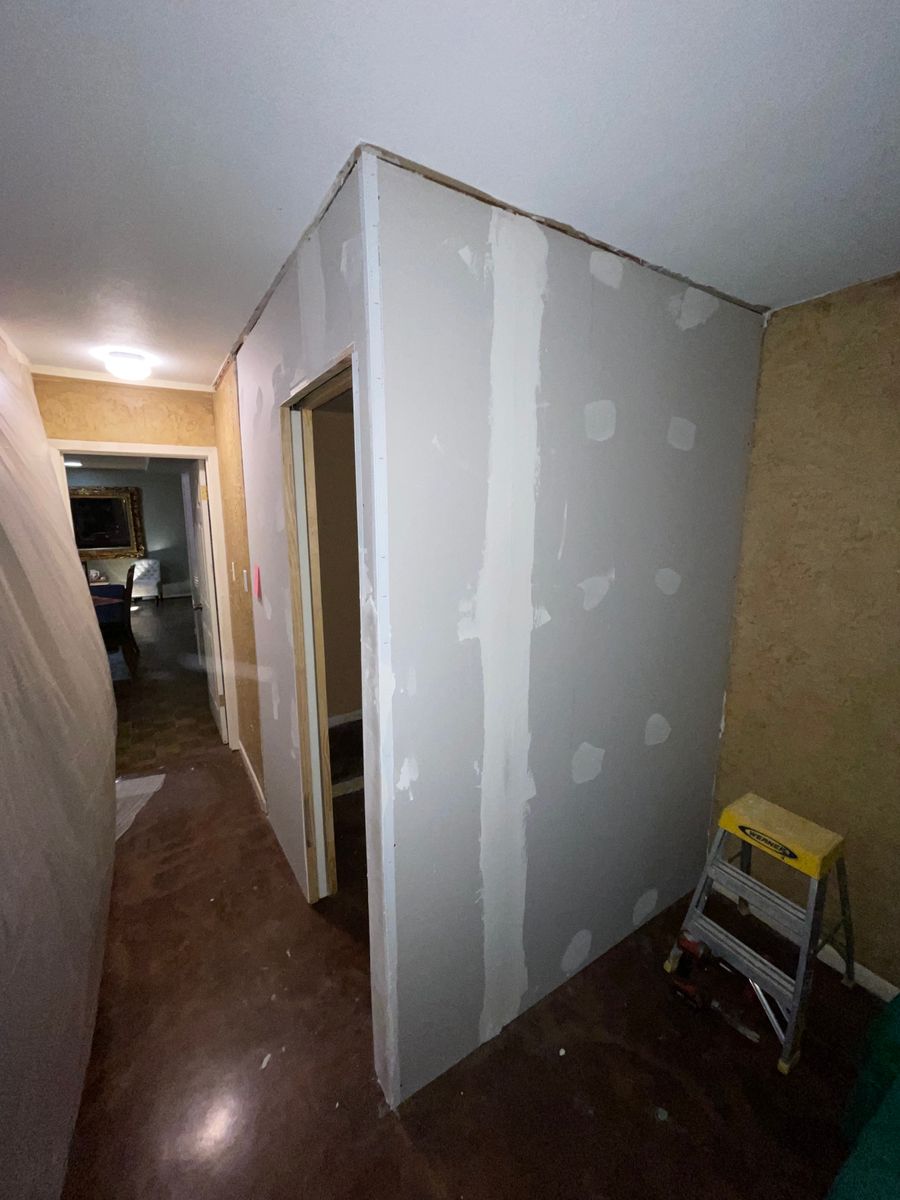 Carpentry for Keeping Up With The Jones LLC in Corsicana, TX