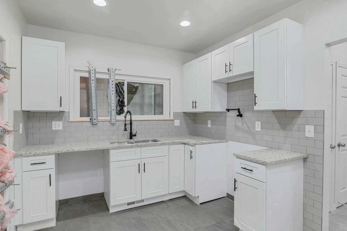 General Contractor for Denson Construction Services in Detroit, MI