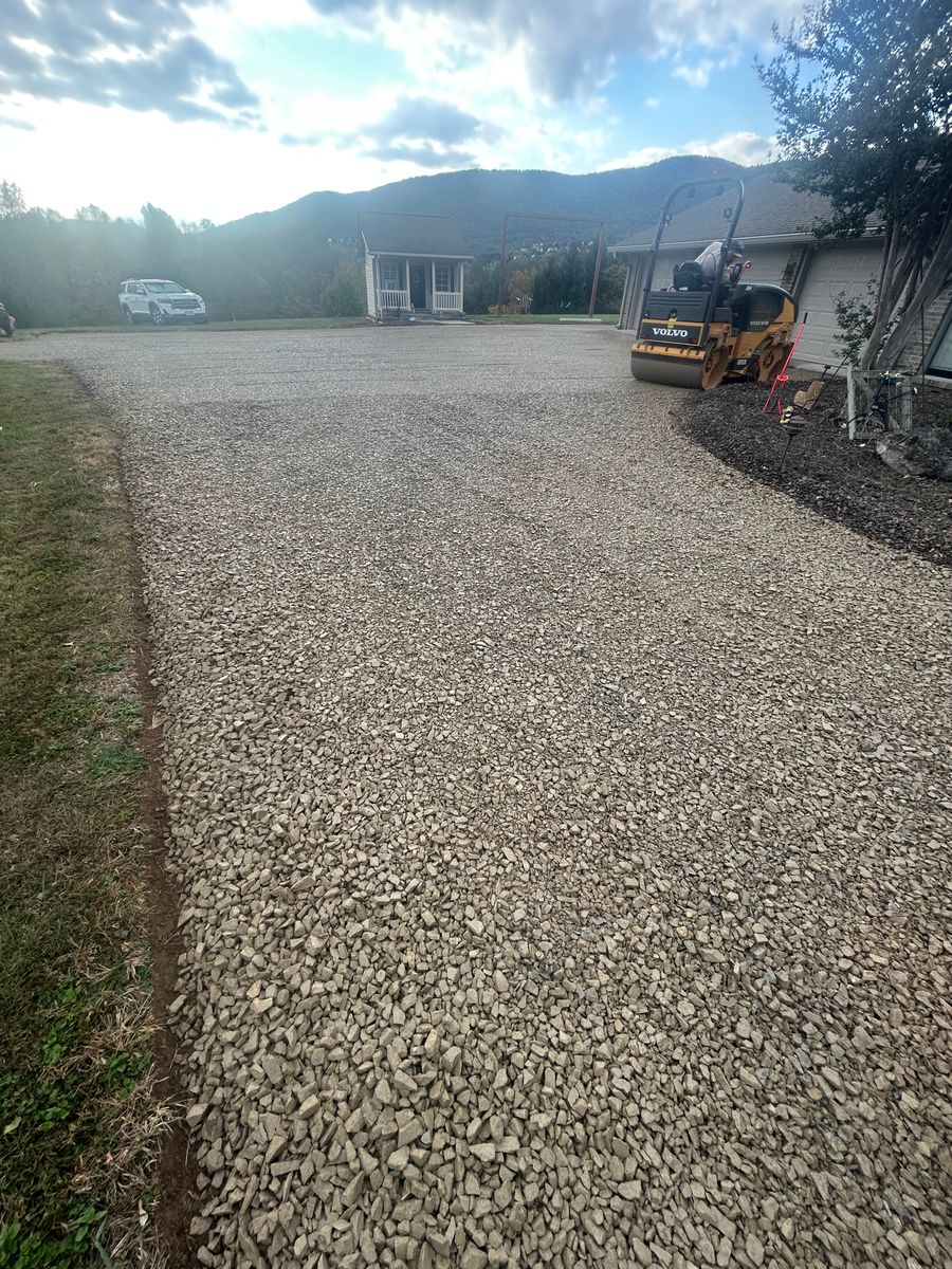 Asphalt Driveways for James R Carter Paving in Roanoke, VA