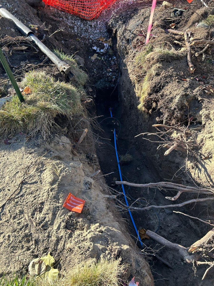 Trenching for Mike Wilcoxson Excavating & Well Drilling in Pierceton,  IN