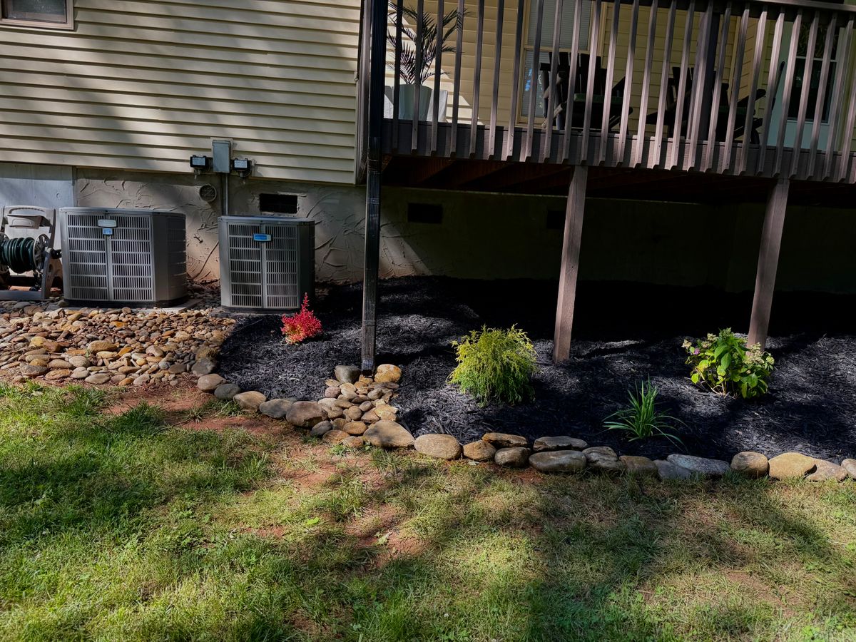 Landscaping for Quartz Creek in Claremont, NC