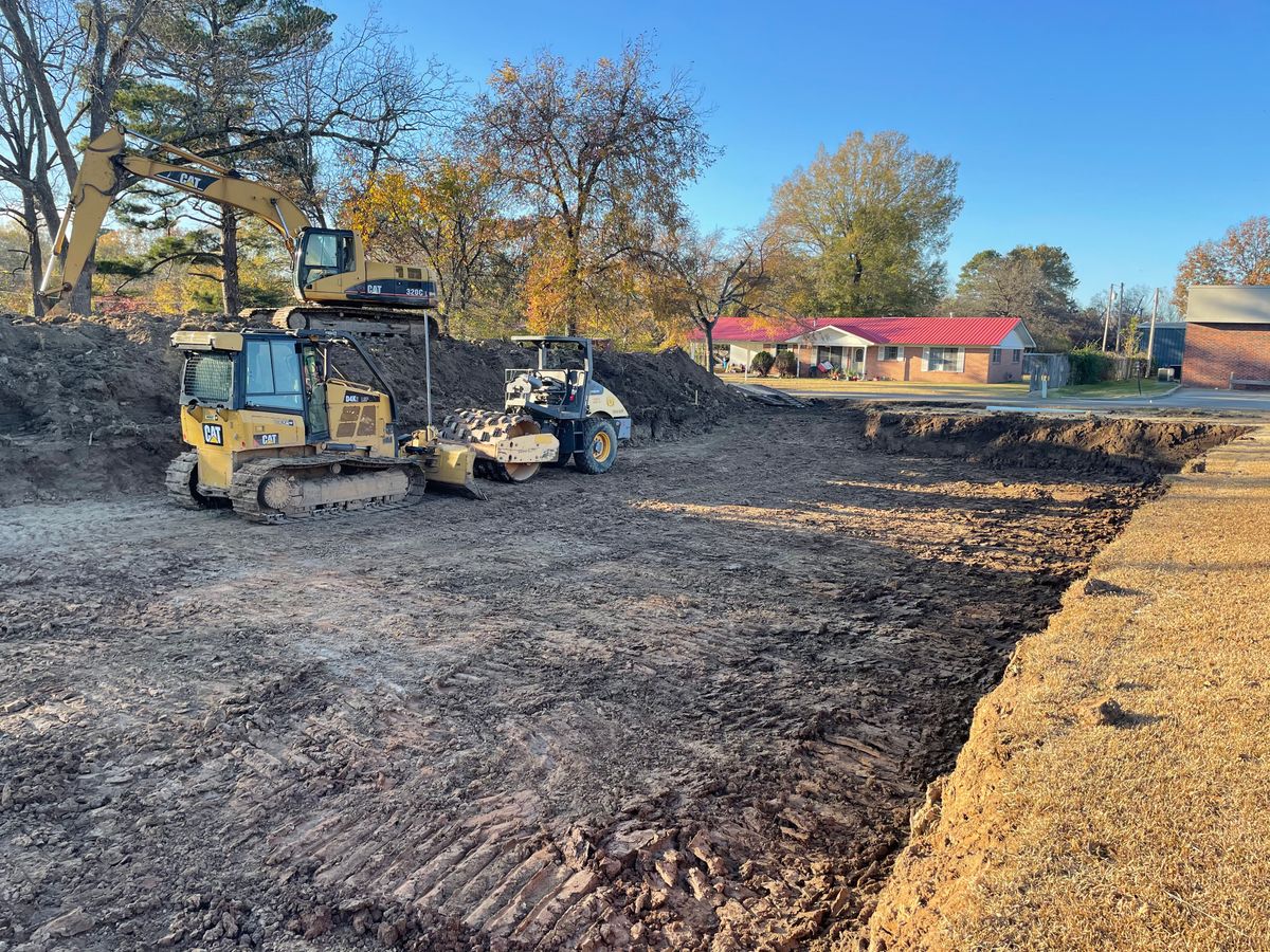 Residential & Commercial Excavation for JUSTIN JACQUES LLC DBA DOUBLE J EXCAVATION in Nashville, AR