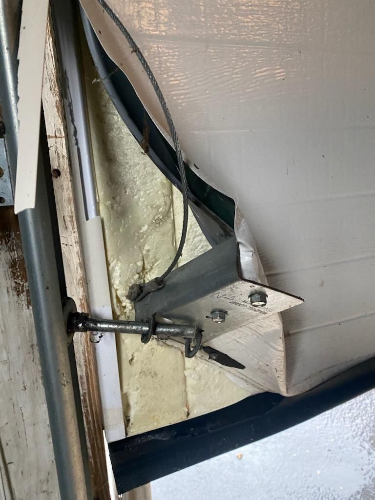 Garage Door Maintenance for AM PM Garage Door Services LLC in East Syracuse, NY