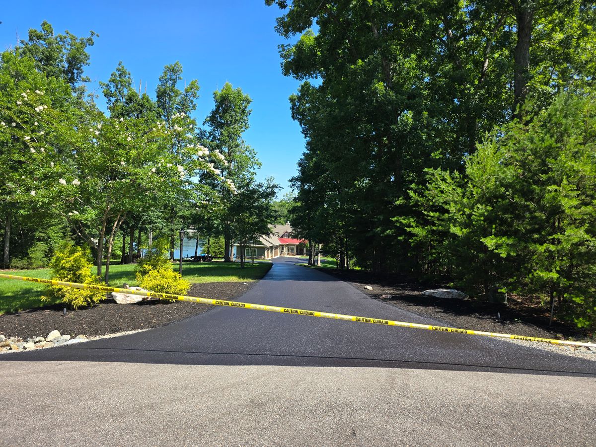 Seal Coating for CJ's Paving and Sealcoating in Lynchburg, VA