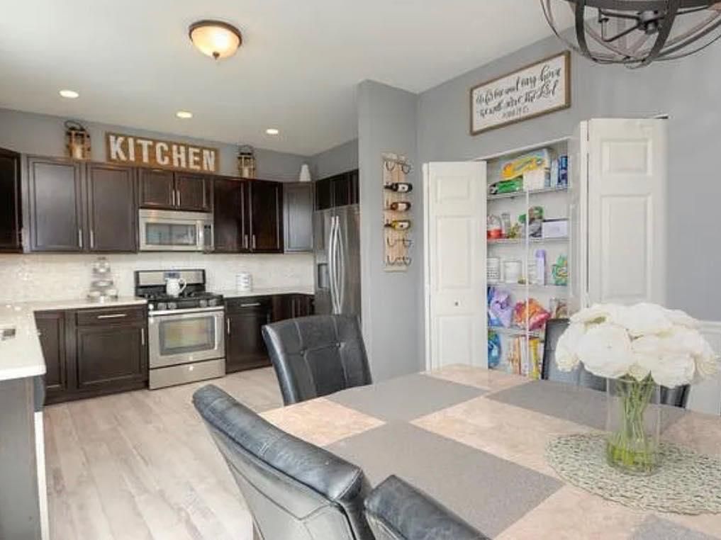 Kitchen and Cabinet Refinishing for Ekwood Finishes in St. Charles, IL