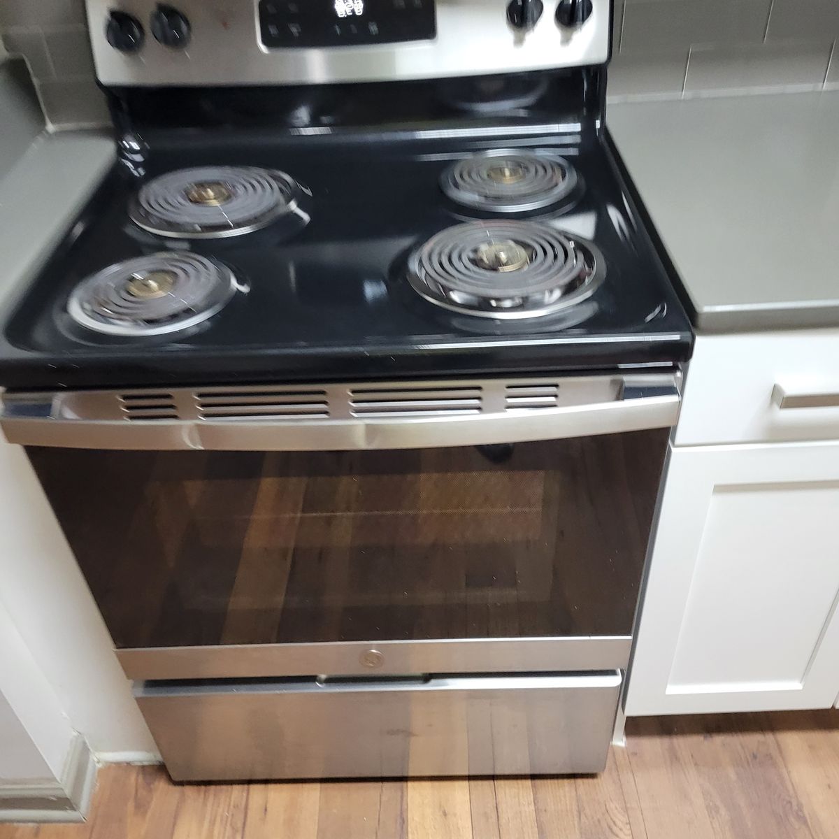 Residential Cleaning for A Helping Hand Cleaning Service in Lugoff, SC