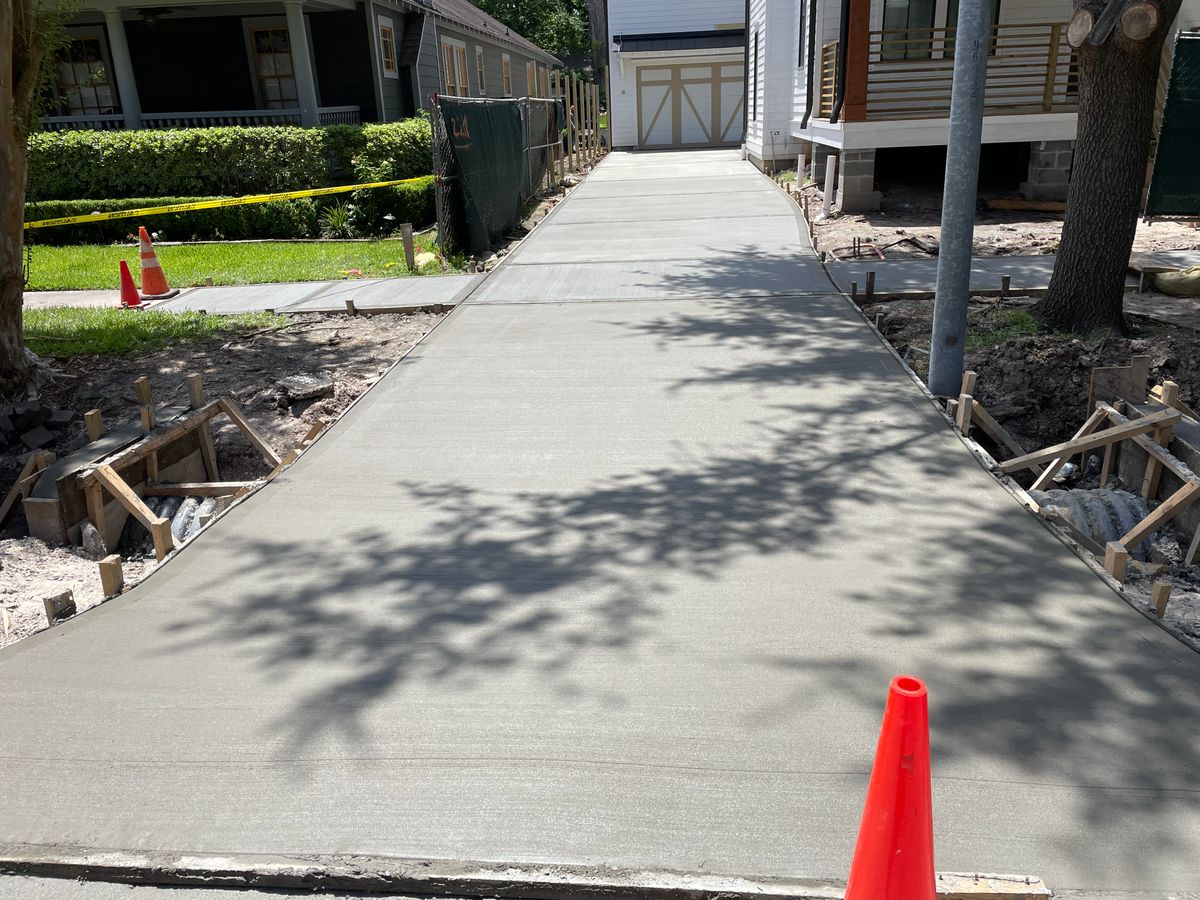 Driveways for BigTex Concrete Construction in Houston, TX