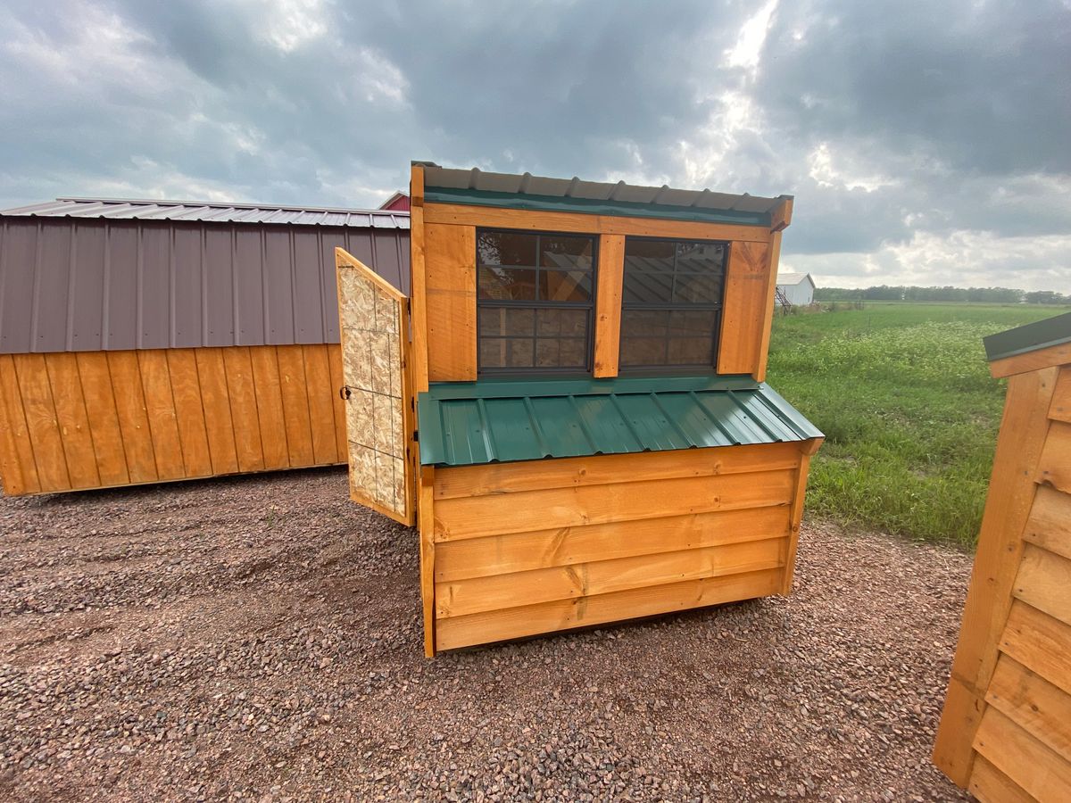 Animal Shelters/ Hay Feeders for Yoder Sheds in Chili, WI