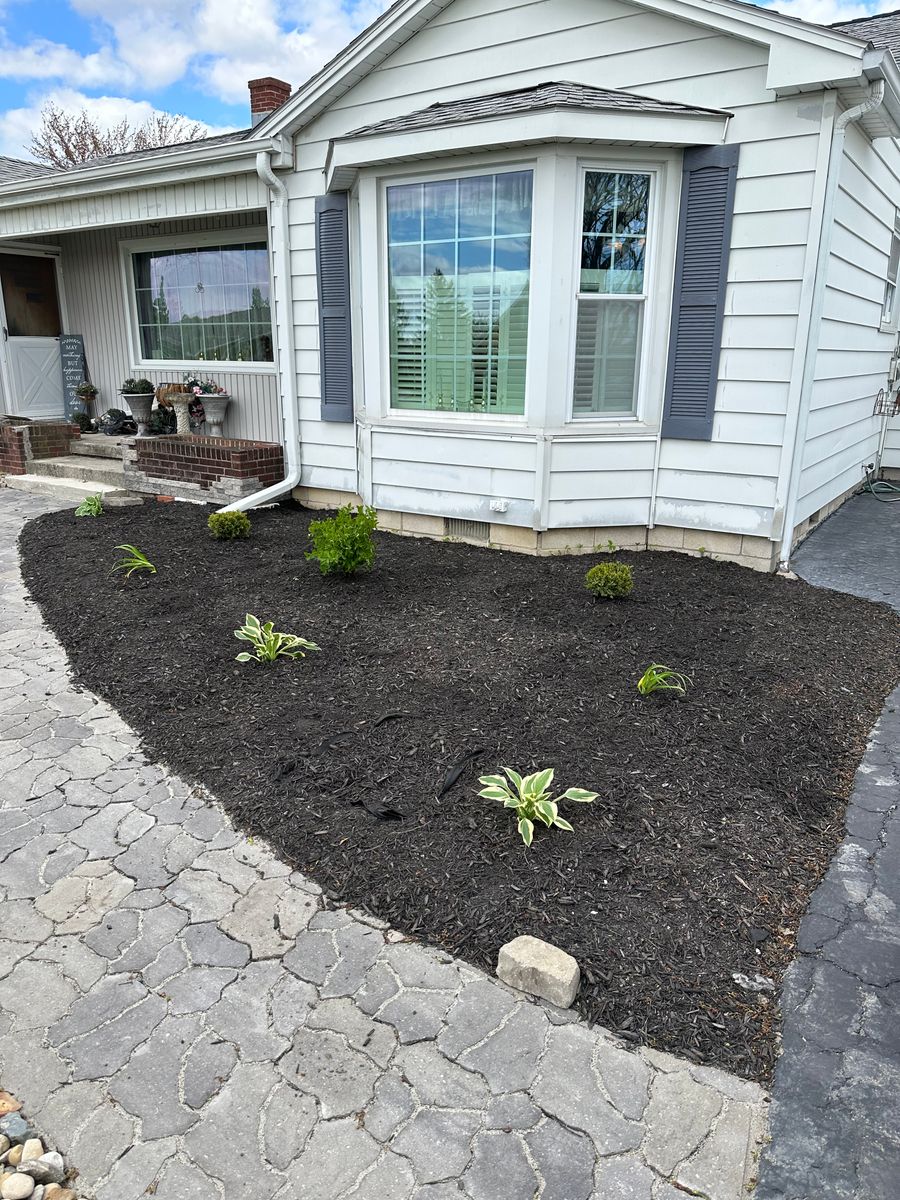 Mulch Installation for OT Lawn and Landscaping LLC in Carey, OH