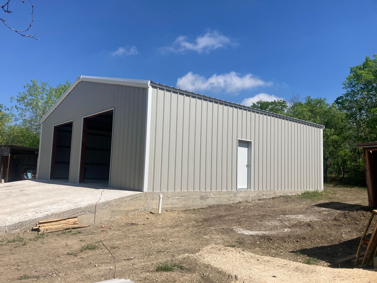 Pre-Engineered Metal Buildings for 292 Construction, LLC in Gonzales County, TX