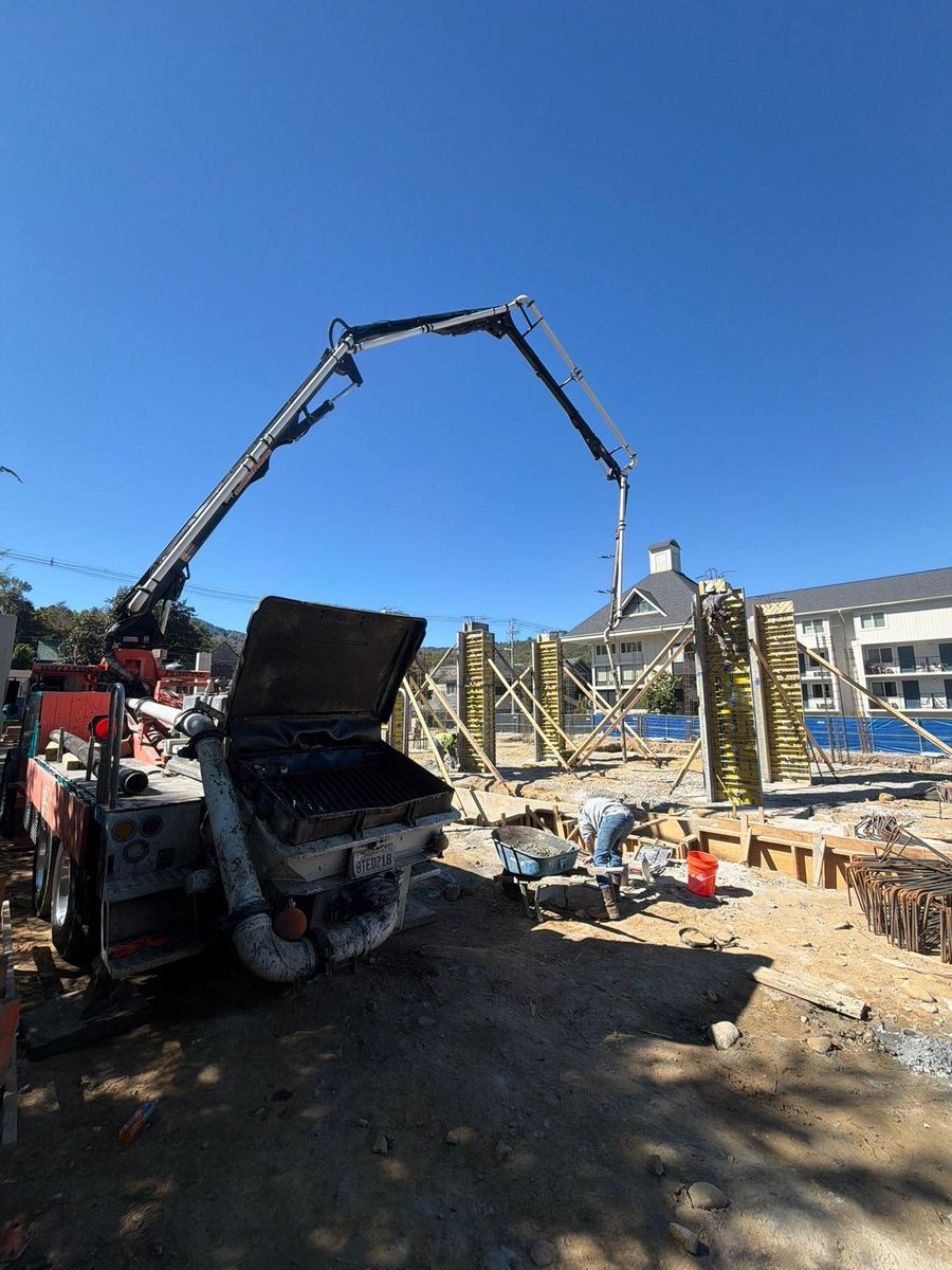 Boom Pumping for Williams Concrete Pumping in Knoxville, Tennessee