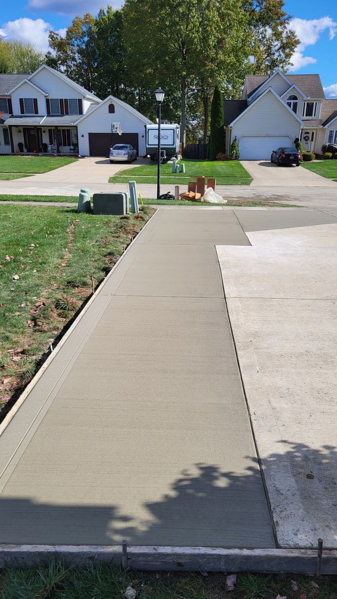 Concrete Slab Construction for Concrete Pros, LLC in Lorain, OH