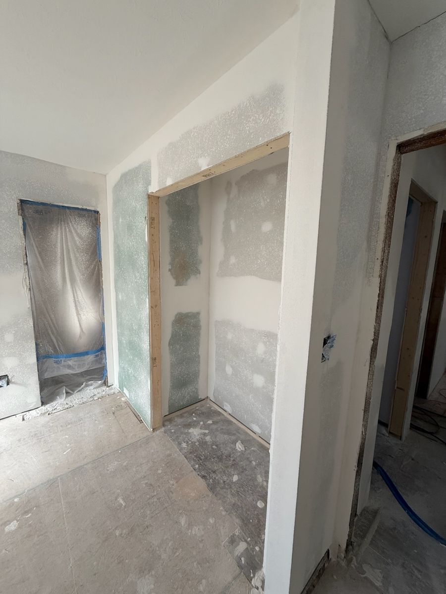 Interior Painting for Escorpio Painting in Tampa, FL